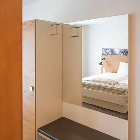 Vinotel Heinz J. Schwab * Bretzfeld