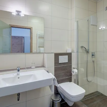 Estalagem Vinotel Heinz J. Schwab *
