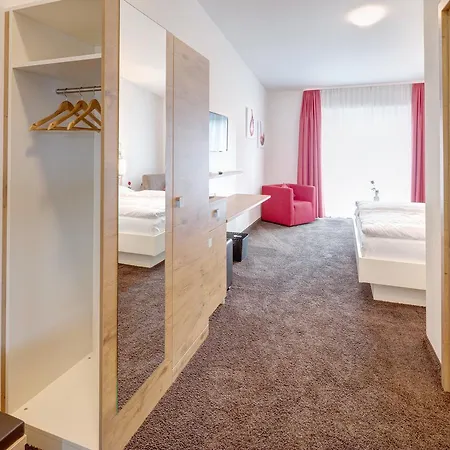 Vinotel Heinz J. Schwab Bretzfeld